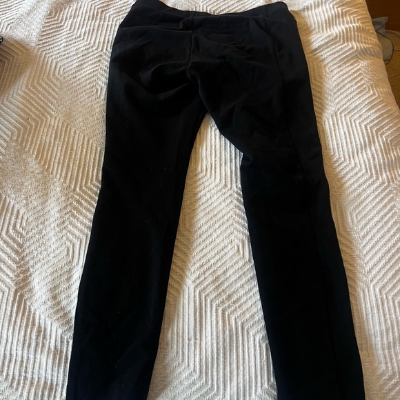 Daisy Fuentes Classic Black Pants size medium - Picture 3 of 3